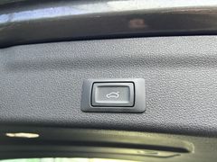 Fahrzeugabbildung Audi A6 Avant 40 TDI S-Line Matrix HUD ACC Carplay...