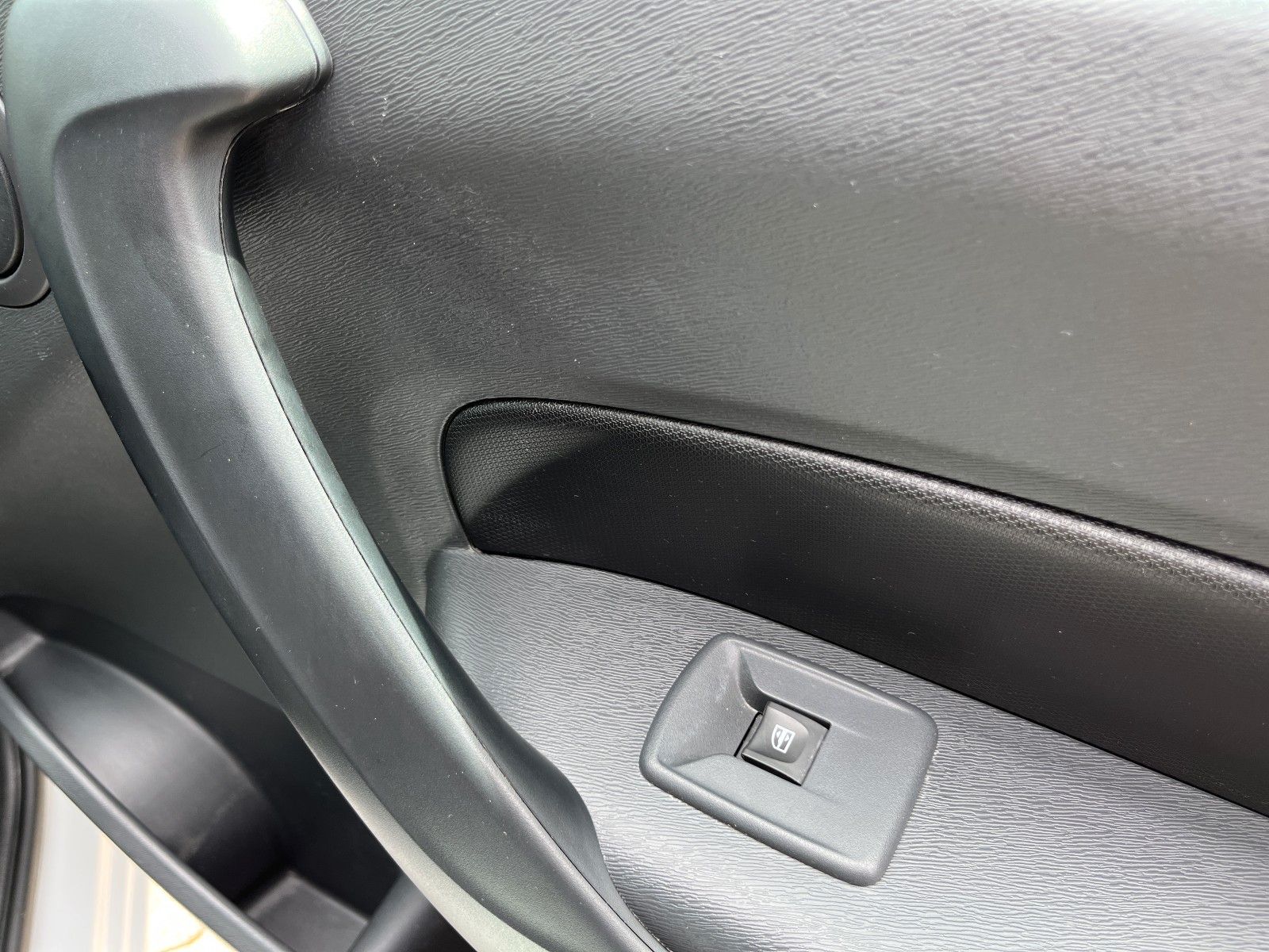 Fahrzeugabbildung Mercedes-Benz Kasten 109 CDI lang*AHK*SHZ*