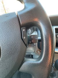 Bild 9 Opel Vivaro Combi L2 9-Sitzer 2.9t, AHK, AS, Scheckheft