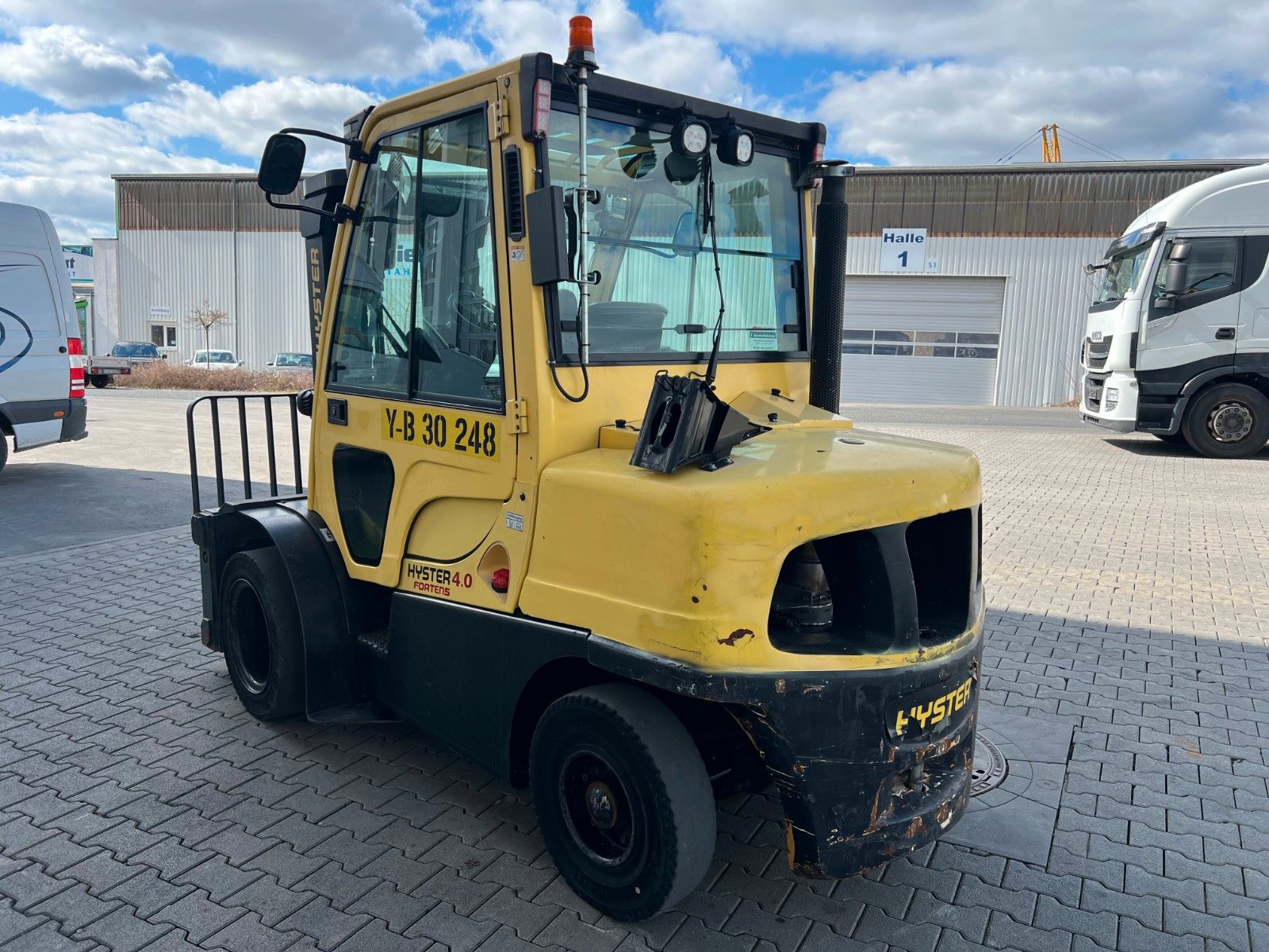 Fahrzeugabbildung Hyster H4.0 FT6 / Verstellgerät / HH:4.42m / nur 2.502h