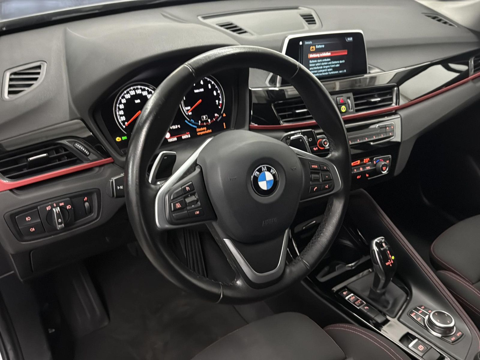 Fahrzeugabbildung BMW X1 sDrive 20 i Sport Line/ unfallfrei/ AHK