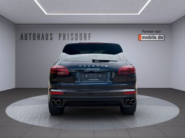 Porsche Cayenne - 6
