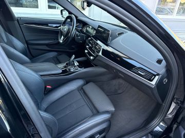 BMW 520 - 12