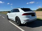 Audi SQ8 TFSI Panorama 360Kam Sitzbelüftung Matrix  - weiße Audi SQ8
