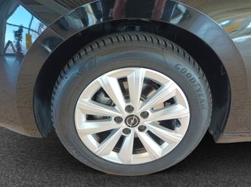 Fotografie 15 des Opel Astra L ST Enjoy Kamera LED Sitz-/Lenkradheizung