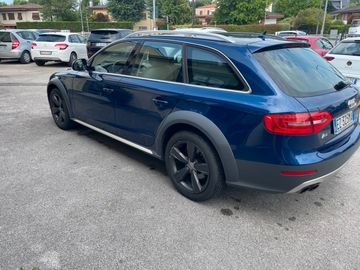 Audi A4 Allroad - 3