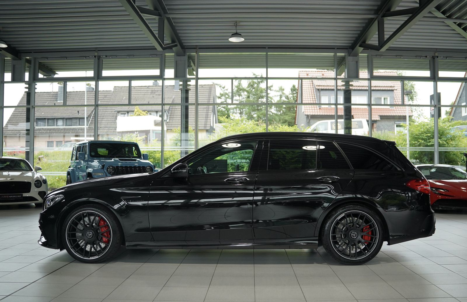 Mercedes Benz C 63 Amg