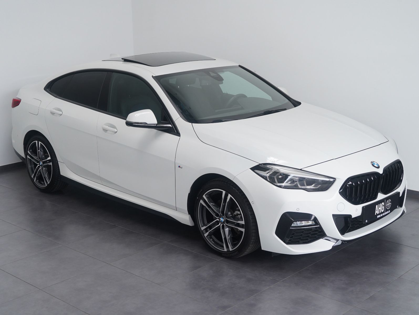 Fahrzeugabbildung BMW 218i Gran Coupé M Sport SHADOW/DAB/TRAVEL/PANO