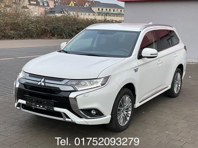 Mitsubishi Outlander 4WD Hybrid