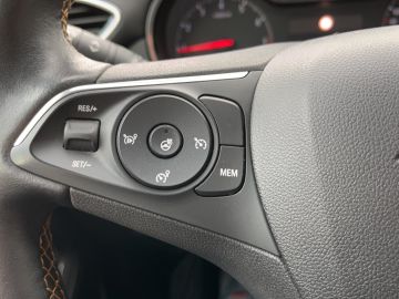 Opel Crossland INNOVATION Turbo 1.2 °LED°Navi°SHZ°AAC