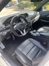 Mercedes-Benz E 63 AMG AMG - Mercedes-Benz E 63 AMG aus 2012
