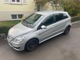 Mercedes-Benz B 200 Sports Tourer - gebrauchte Mercedes-Benz B 200 aus dem Jahr 2010