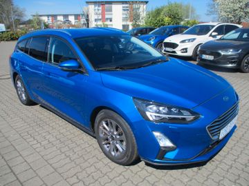 Ford Focus Turnier Titanium LED + PDC + Kamera + NAVI