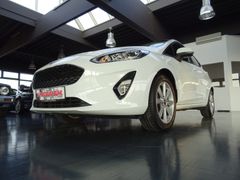 FORD Fiesta 1,0 E.B. Cool & Connect/ Navi/ PDC/ 1Hand