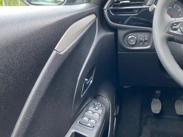 Bild 12 Opel CORSA GS LINE 100 PS AUTOMATIK PDC V+H KAMERA