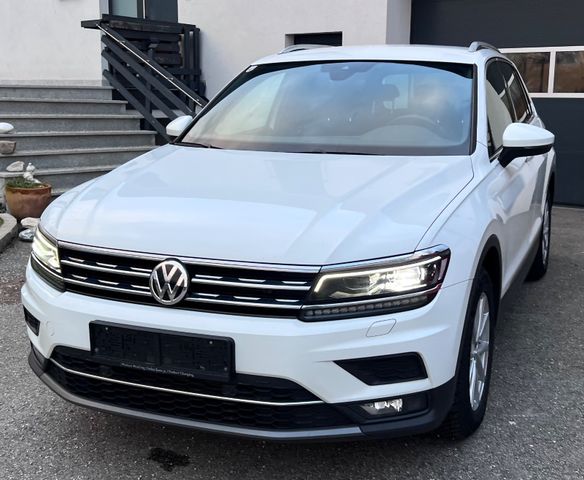 Volkswagen Tiguan Highline TSI DSG LED Digital Tacho