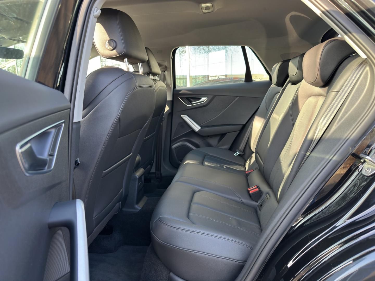 Fahrzeugabbildung Audi Q2 Advanced 35 TDI S tronic Navi LederACC
