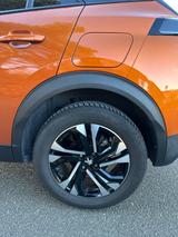 Peugeot Unfallfrei - 2008 BlueHDi 130 EAT8 GT Pack Line - Peugeot 2008 in Hannover