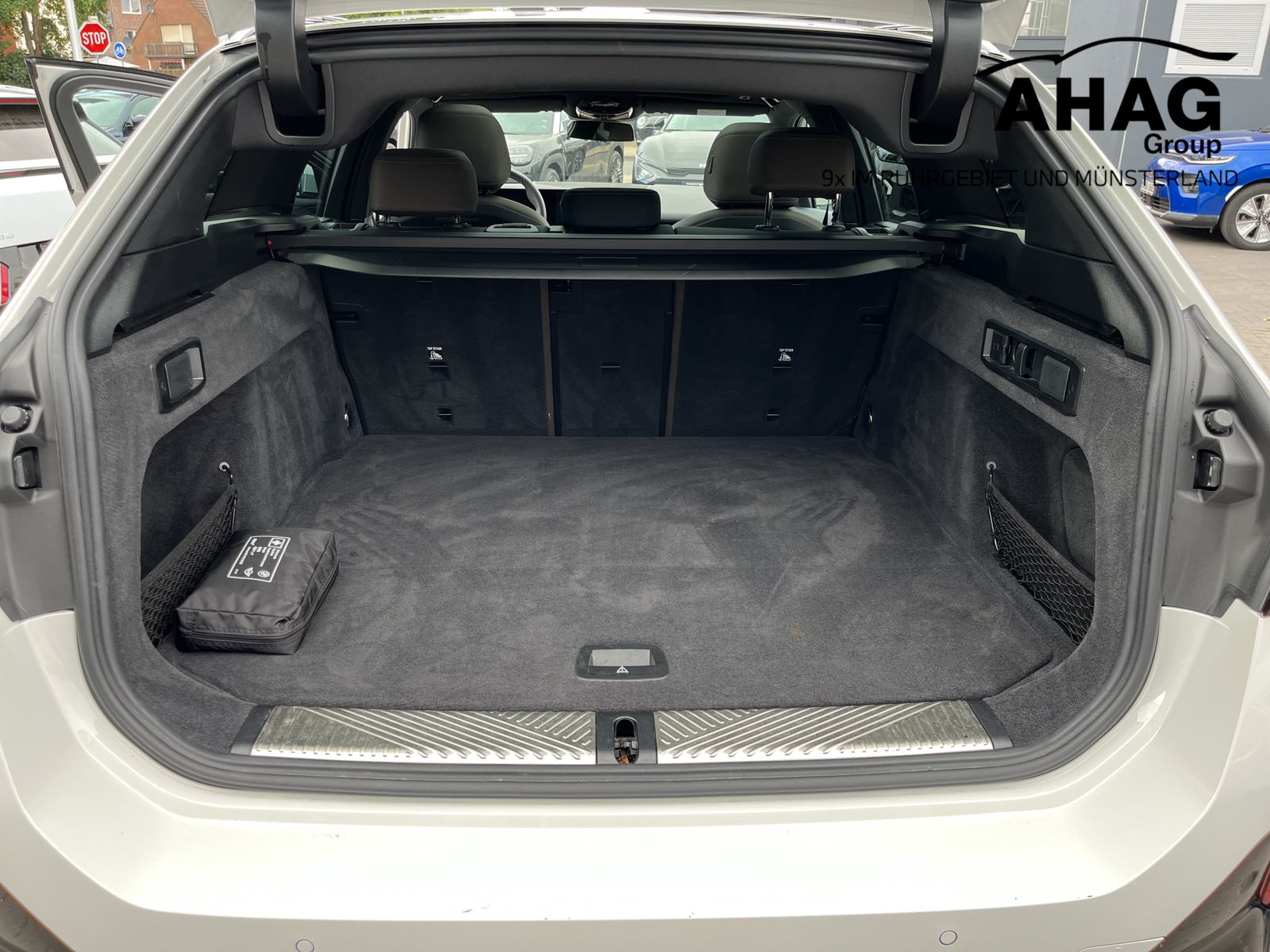 BMW i5 eDrive40 Touring foto 14
