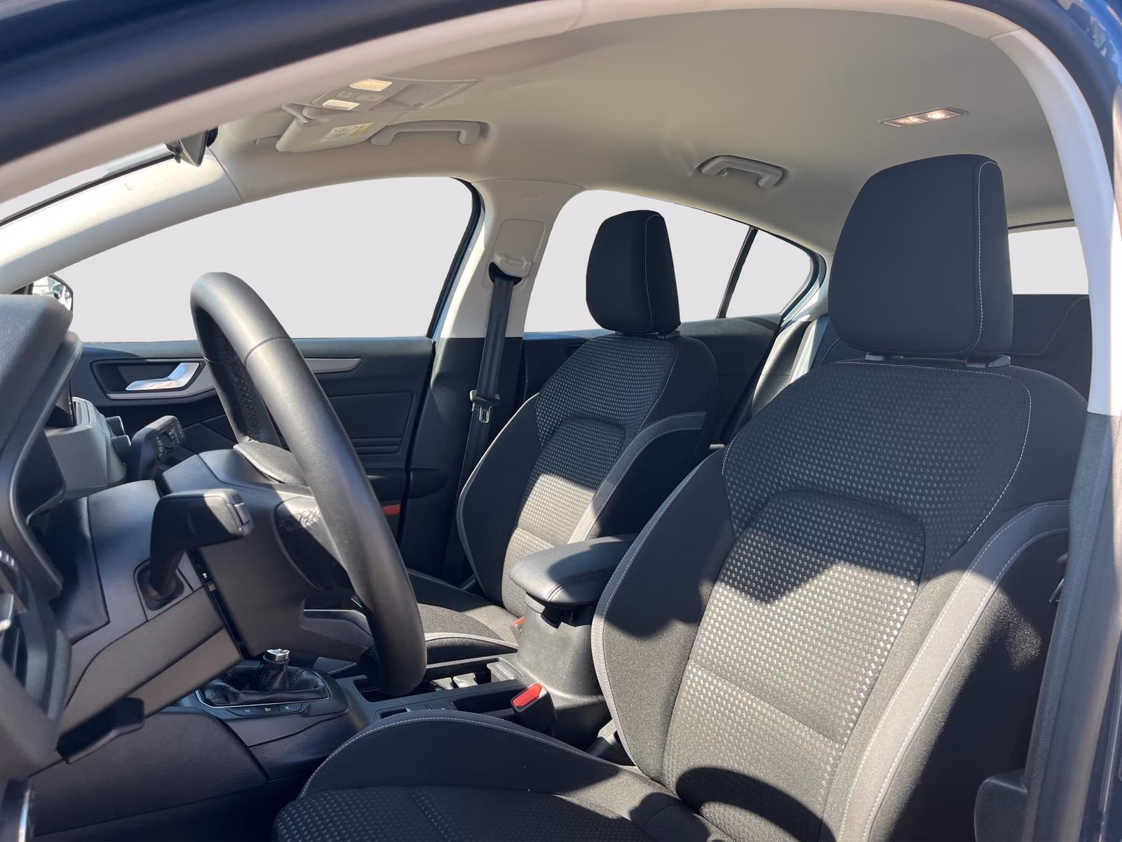 Ford Focus COOL&CONNECT 1.0 LED-SCHEINWERFER+CARPLAY, миниатюра 8