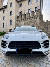 Porsche Macan Turbo Turbo - Porsche Macan: Turbo