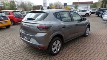 Dacia Sandero Essential SCe 65 PS mit Klima + Lookpake
