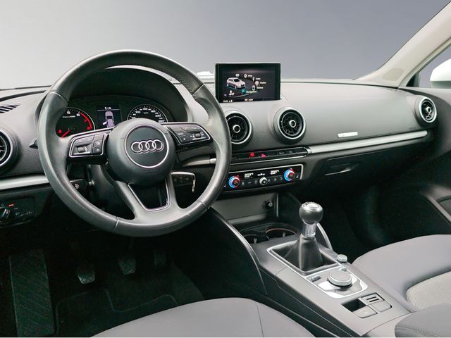 A3 Sportback 30 1.0 TFSI 6-Gang SHZ XENON NAVI