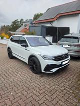 Volkswagen VW Tiguan Allspace R-Line mit Vollausstattung  - Volkswagen Tiguan: Vollausstattung