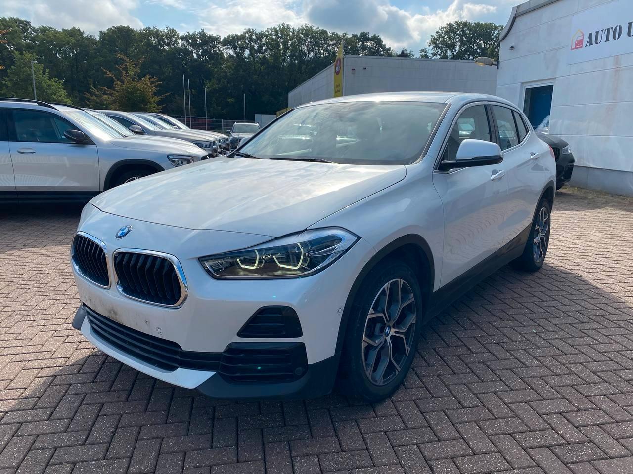 BMW X2 sDrive 18 i Advantage