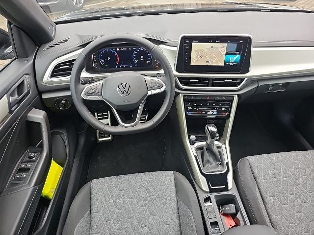 Fahrzeugabbildung Volkswagen T-Roc Cabriolet MOVE 1,5 TSI DSG BEATS KAMERA KE