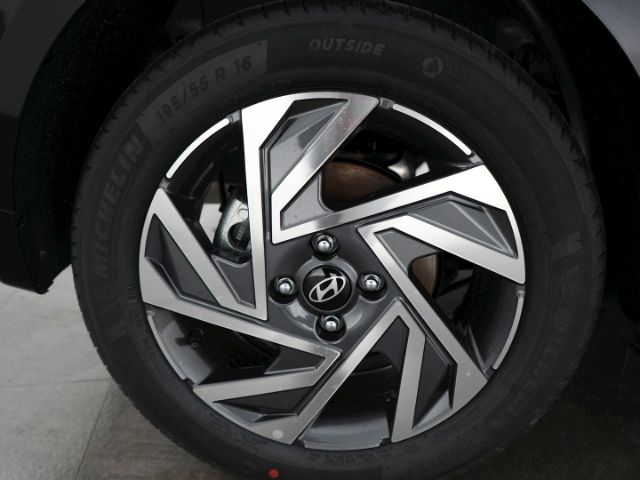 i20 FACELIFT T-GDI TREND DCT+VOLL LED+NAVI+RÜCKF