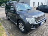 Mitsubishi Pajero 3,2 DI-D 4WD Instyle Automatik Instyle - Mitsubishi Pajero von privat