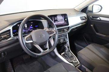 Volkswagen T-Roc 1.5 TSI Life AID+NAVI+PDC+LANE+17"+AHK