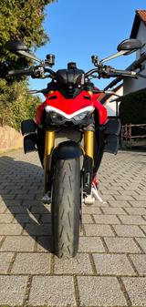 Ducati Streetfighter V4 S | Carbon Felgen ThyssenKrupp 