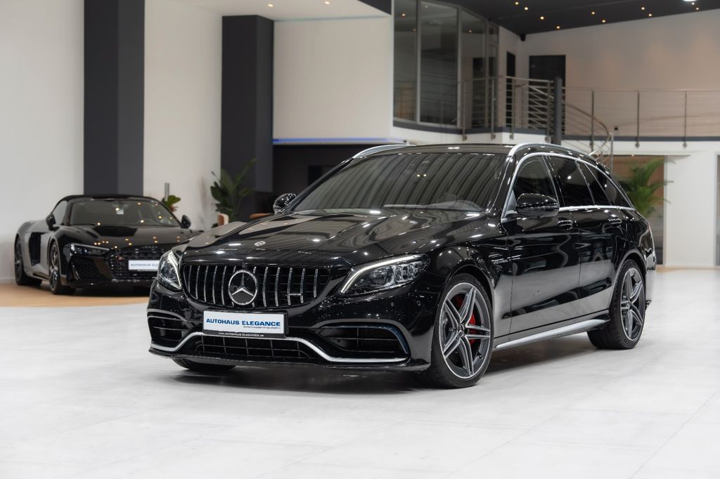 Mercedes-Benz C 63 AMG