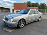 Mercedes-Benz Mercedes E270 CDI W210 - Youngtimer Avantg... - gebrauchte Mercedes-Benz E 270 aus dem Jahr 2000