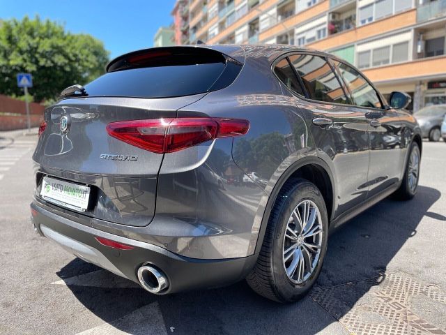 Alfa Romeo Stelvio 2.2 Turbodiesel 210 CV AT8 Q4