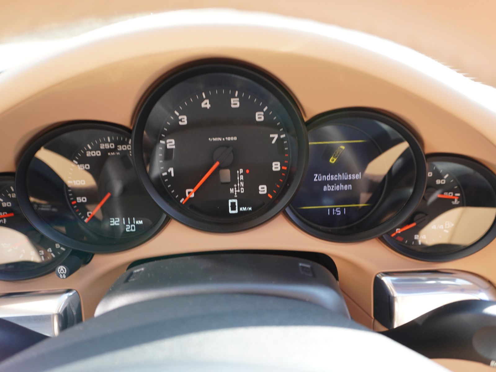 Fahrzeugabbildung Porsche 991 Carrera 4 Cabriolet