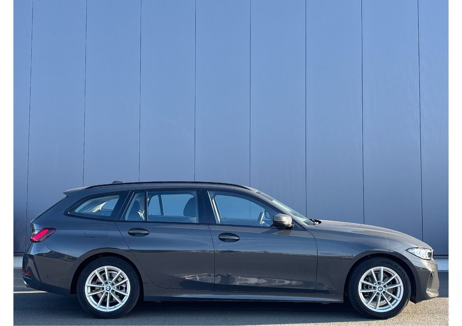 BMW 318d foto 7