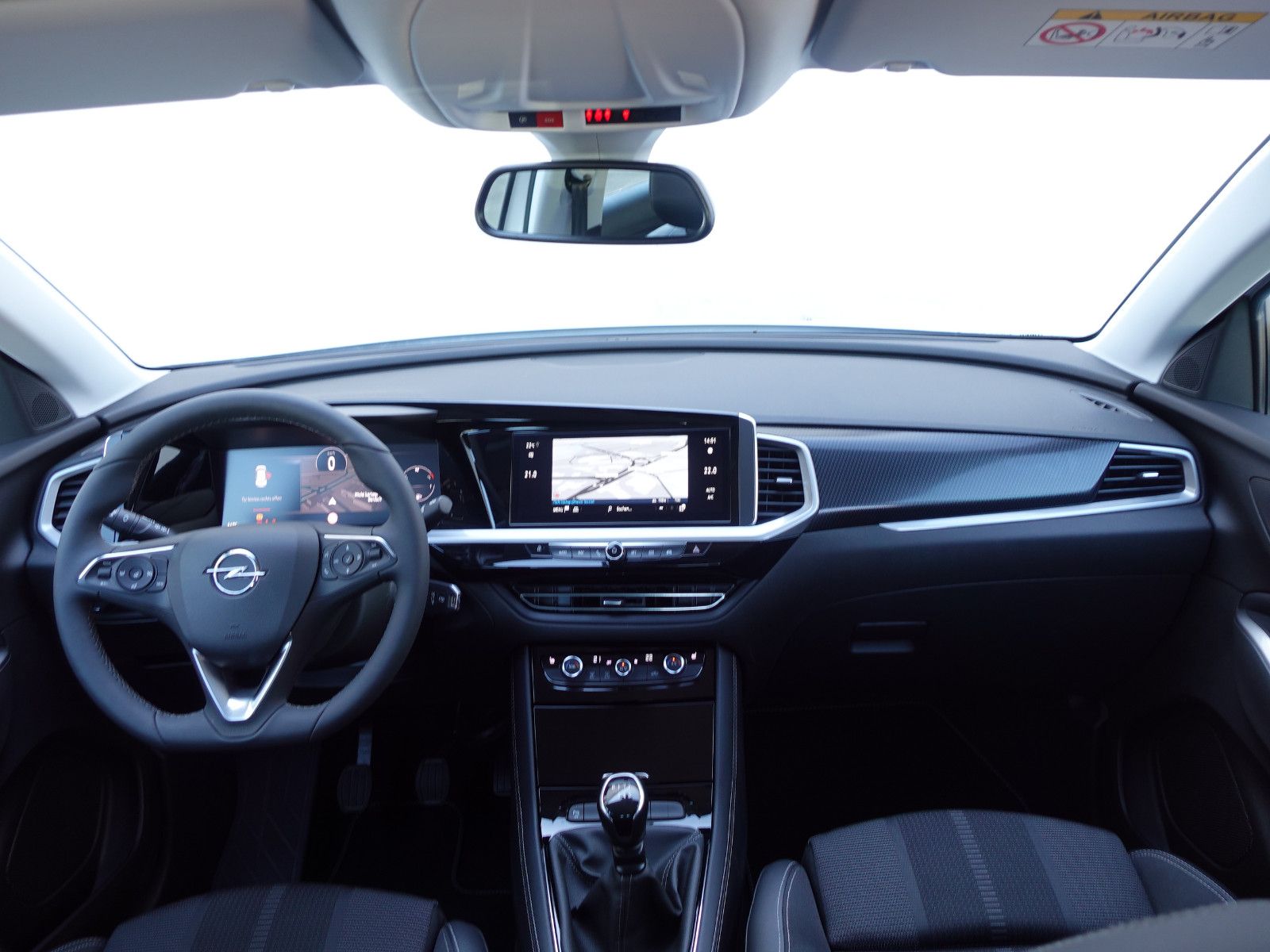 Fahrzeugabbildung Opel Grandland GS 1.2T,Navi,Kamera,AHK,Sitzhzg,Allw.