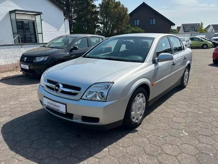 Opel Vectra 1.8 16V Comfort AHK 2.Hand
