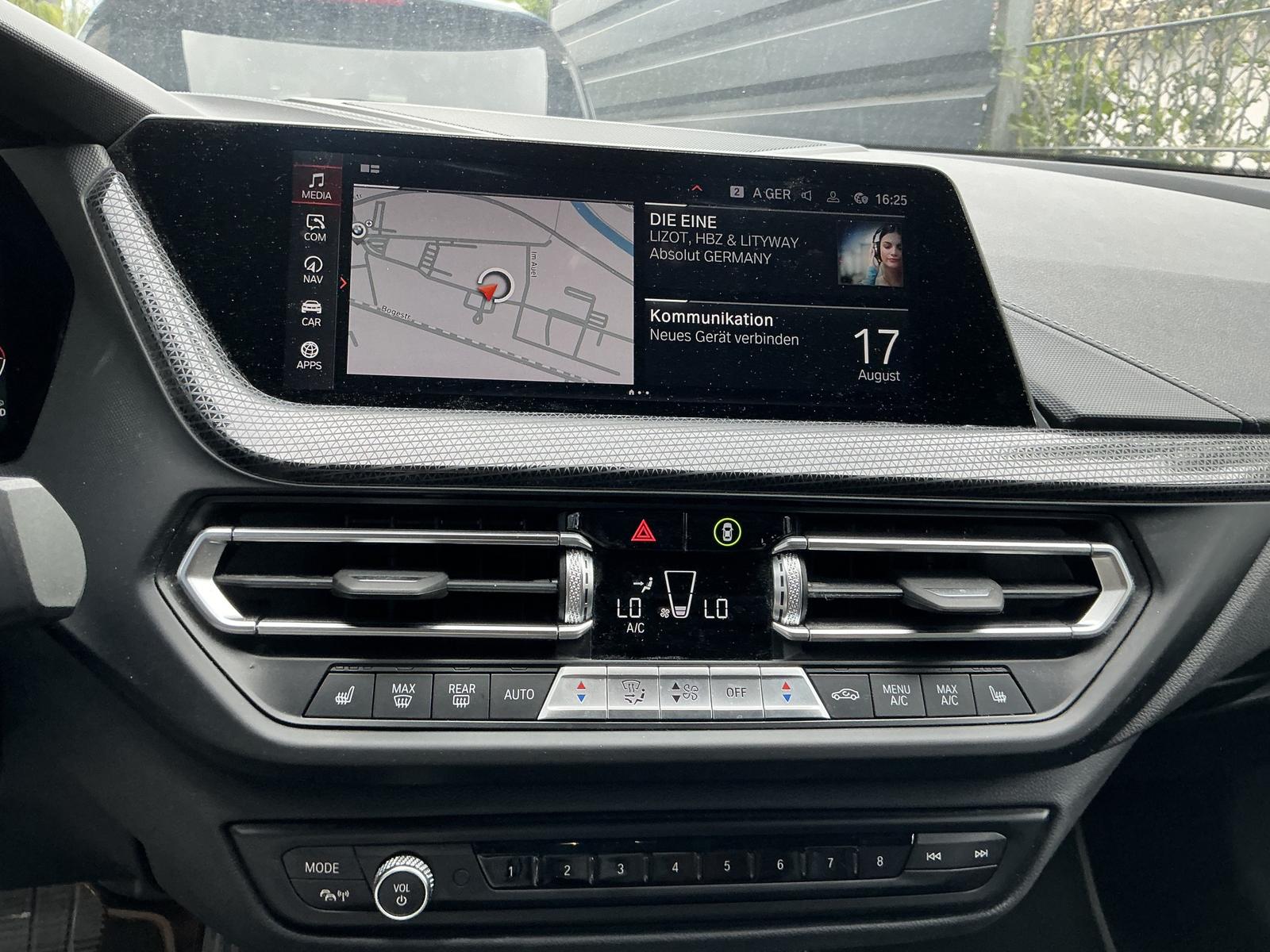 BMW 118 i Luxury-Line Leder Navi LED SHZ DAB PDCv+h, миниатюра 7