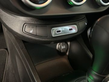 Fiat 500X MY22 CROSS HYBRID KAMERA ALLWETTERREIFEN SH