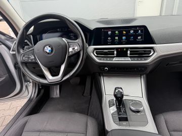 BMW 318 - 11