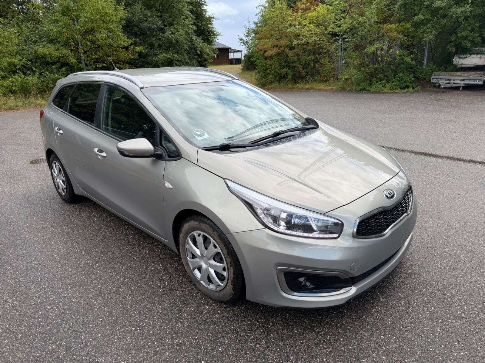 Kia ANDERE Ceed Sportswagon Edition 7