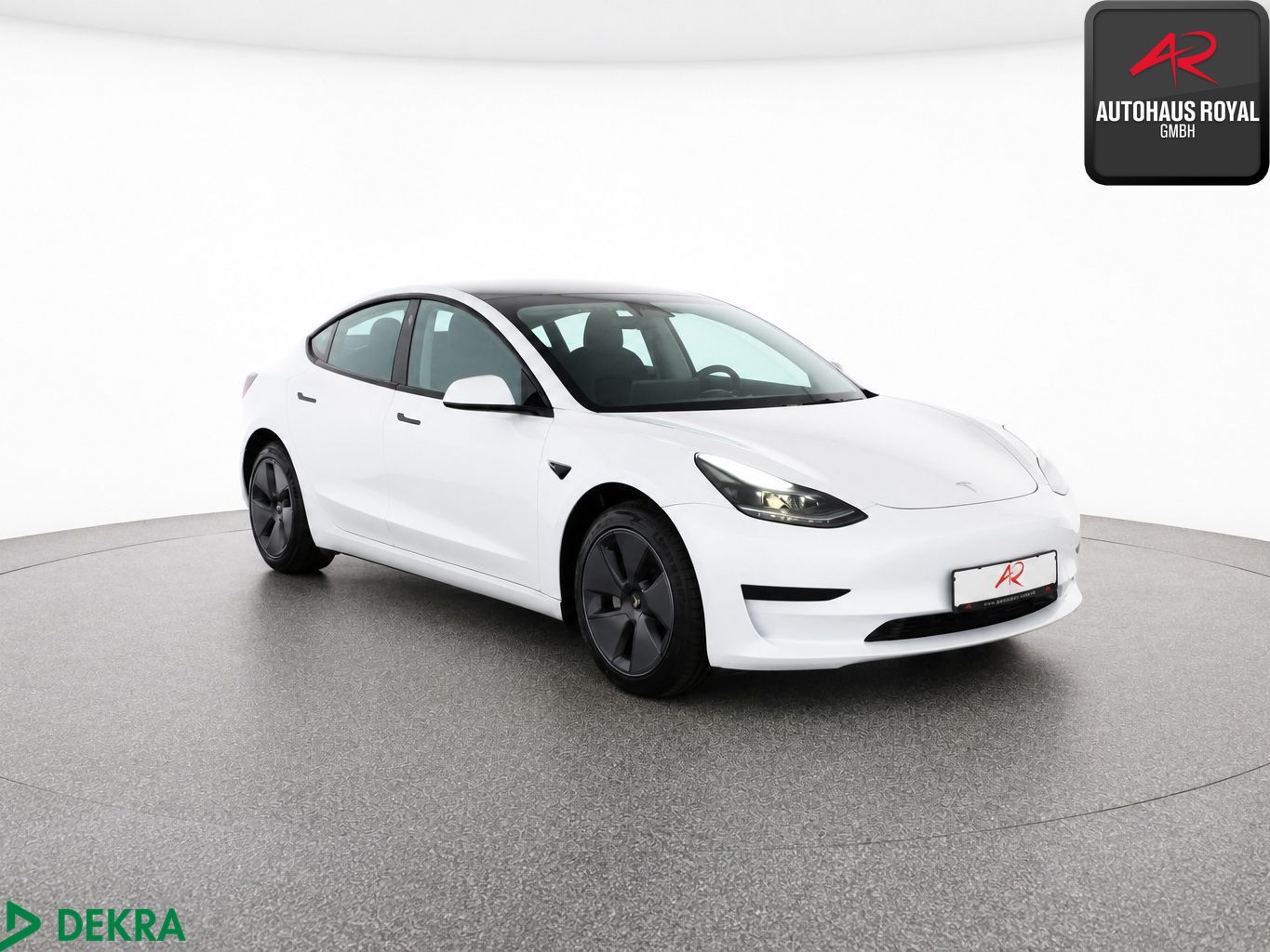 Tesla Model 3 RWD PANO KEYLESS ACC KAMERA WÄRMEPUMPE foto 7