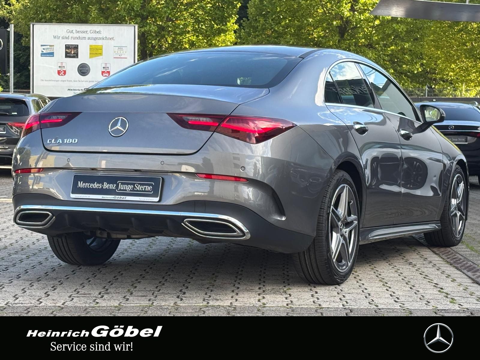 Fahrzeugabbildung Mercedes-Benz CLA 180 AMG*KEYLESS*KAMERA*AMBIENTEBELEUCHTUNG*