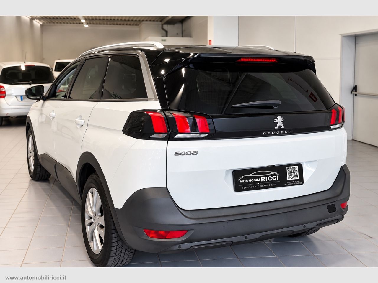 Peugeot PEUGEOT 5008 PureTech Turbo 130 S&S Active 7 POS imagem 2