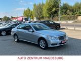 Mercedes-Benz E 200 Lim. KLIMAAUT*AUTOMATIK*ALU*WENIG KM - Mercedes-Benz E 200 in Magdeburg