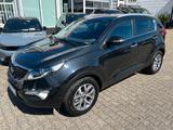 Kia Sportage Fifa Word Cup Edition 2WD top Zustand - Kia Sportage: Cup